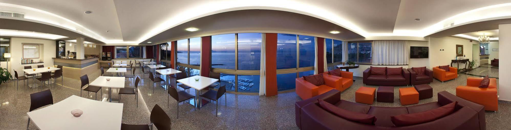 Hotel Cosmomare Piano di Sorrento Exterior foto